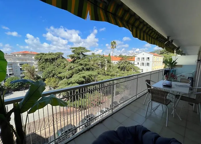 B049-Appartement Lumineux A Deux Pas De La Croisette